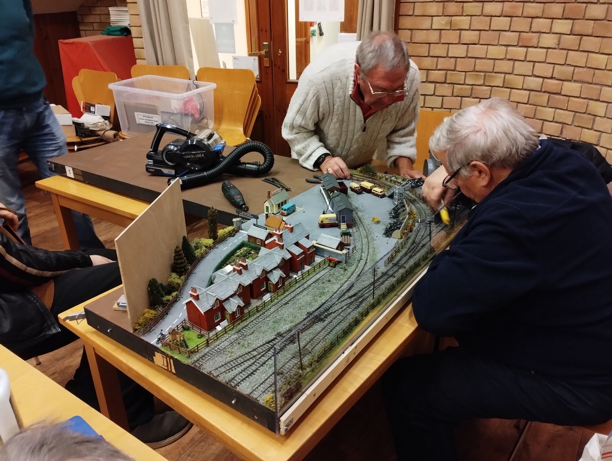 Modifying For the Fiddle-Yard Extension (1)